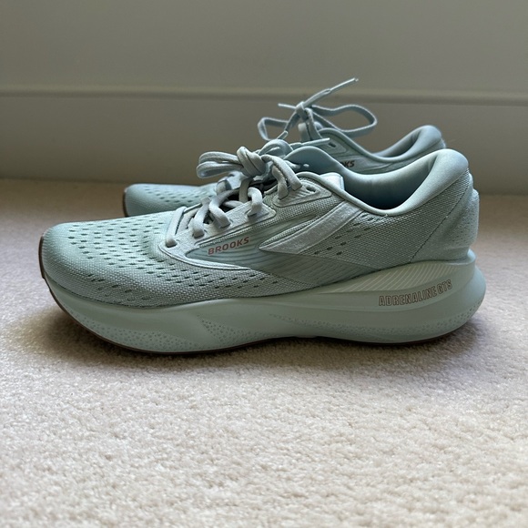 Brooks Blue Athletic Shoes with DNA Cushioning - Picture 3 of 6